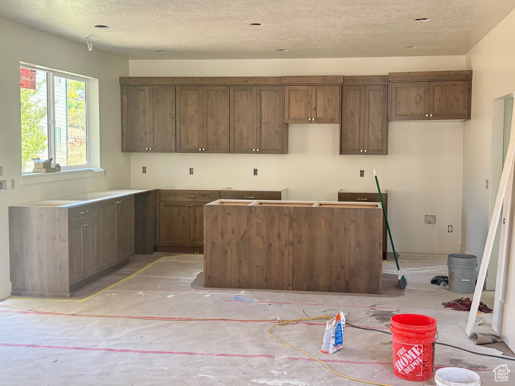 Photo 2 for MLS #2095415 at 3510 N Willow Creek Ln #9