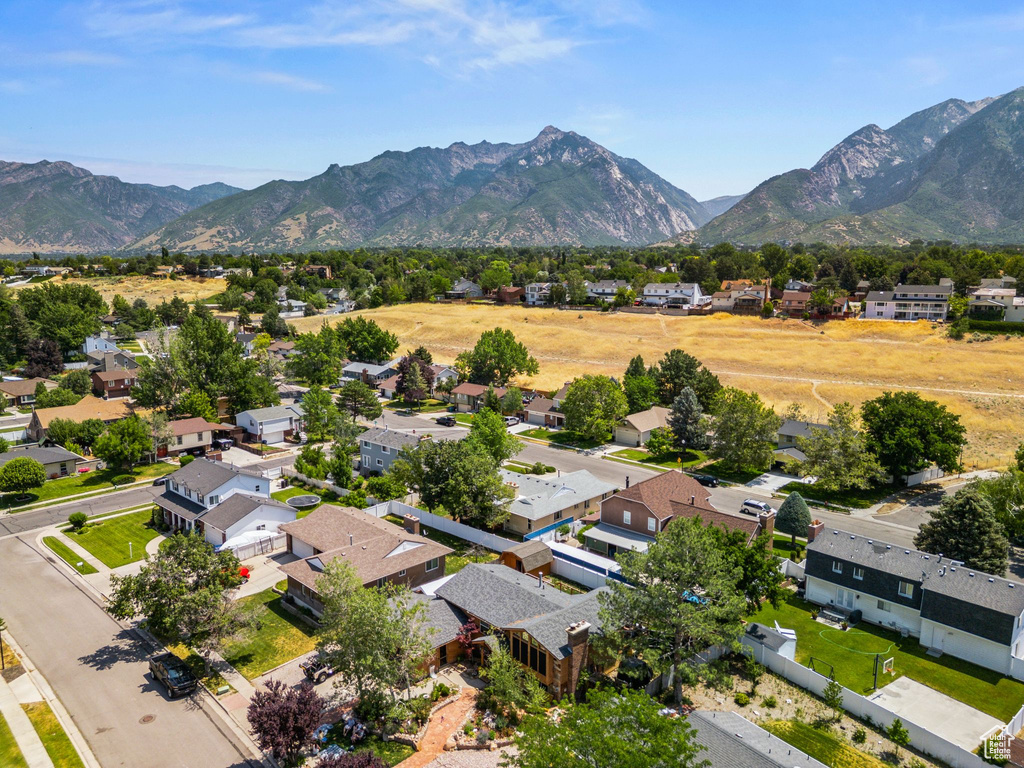 10148 S ROSEBORO RD Sandy, UT 84092