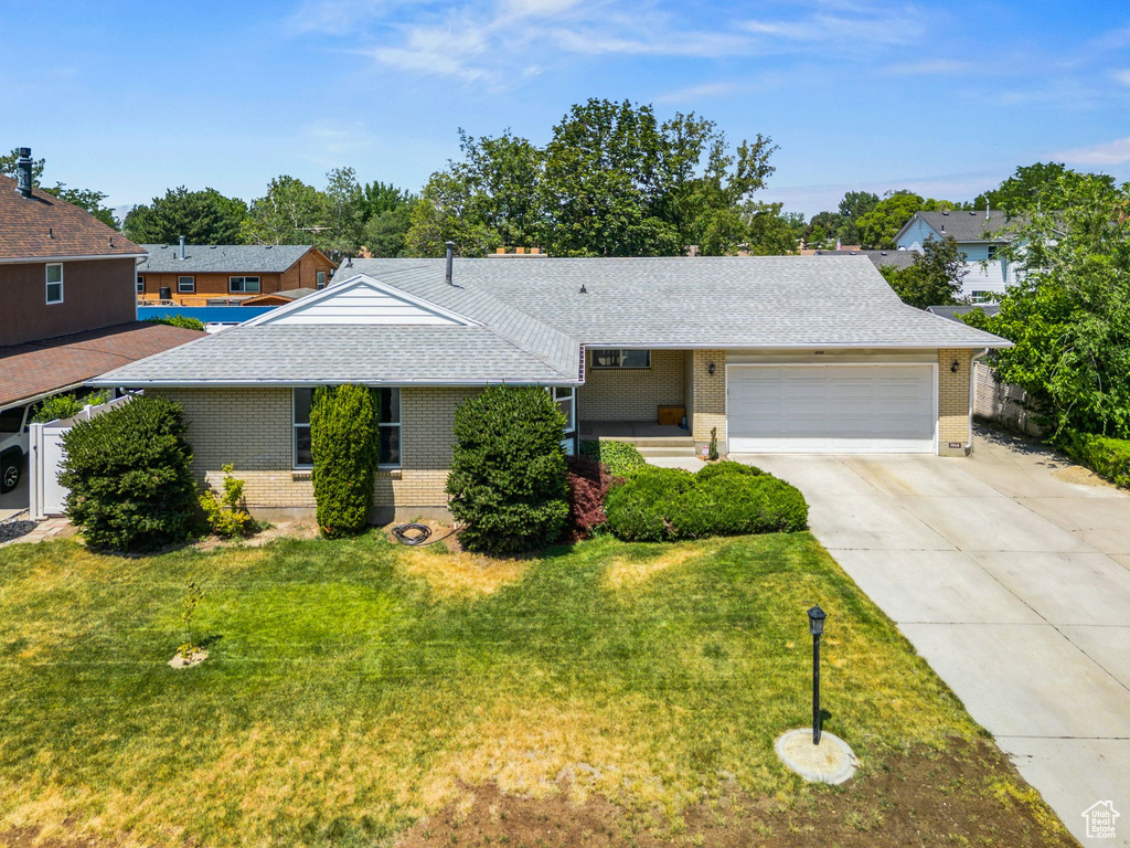 10148 S ROSEBORO RD Sandy, UT 84092