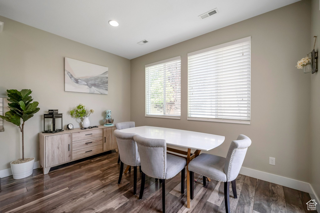 972 N AMBERLY DR North Salt Lake, UT 84054