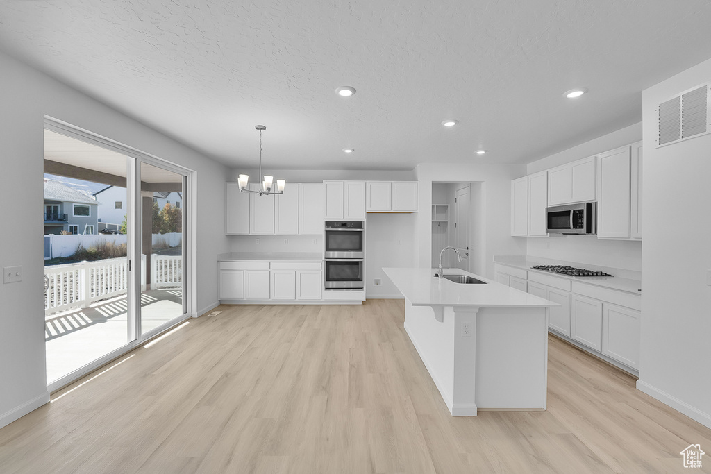 Photo 4 for MLS #2095453 at 8648 N Haloran Ct #1328