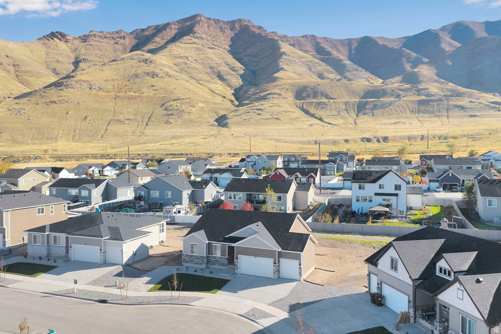 8622 N HALORAN CT #1330 Lake Point, UT 84074