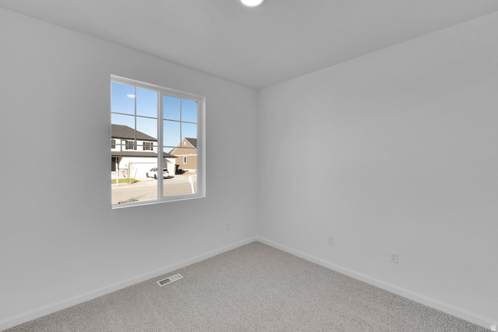 8622 N HALORAN CT #1330 Lake Point, UT 84074