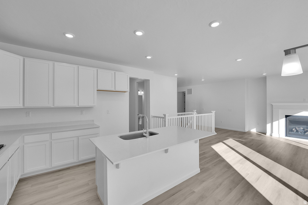 8622 N HALORAN CT #1330 Lake Point, UT 84074