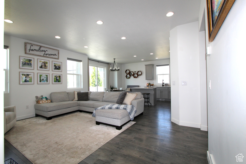 6255 N WANLASS HL Eagle Mountain, UT 84005