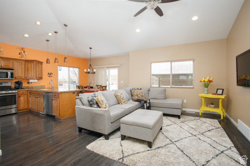 6628 N MALACHITE WAY Stansbury Park, UT 84074