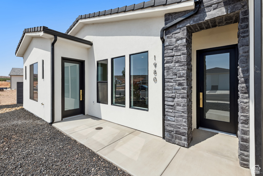 Photo 2 for MLS #2095487 at 1980 S Blossom Way