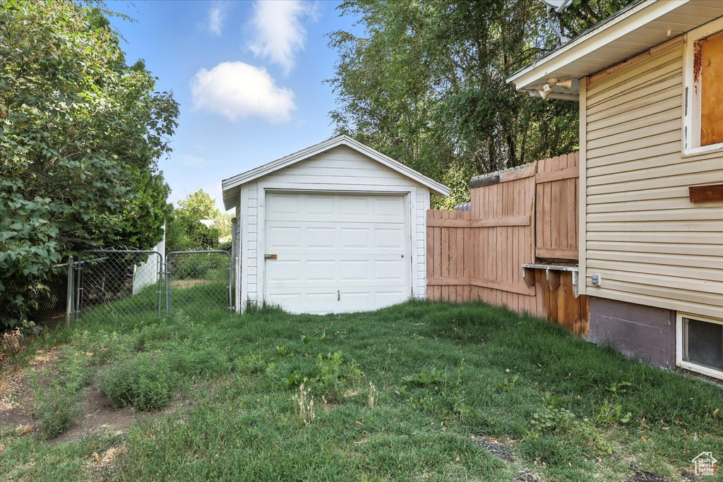 868 16TH ST Ogden, UT 84404