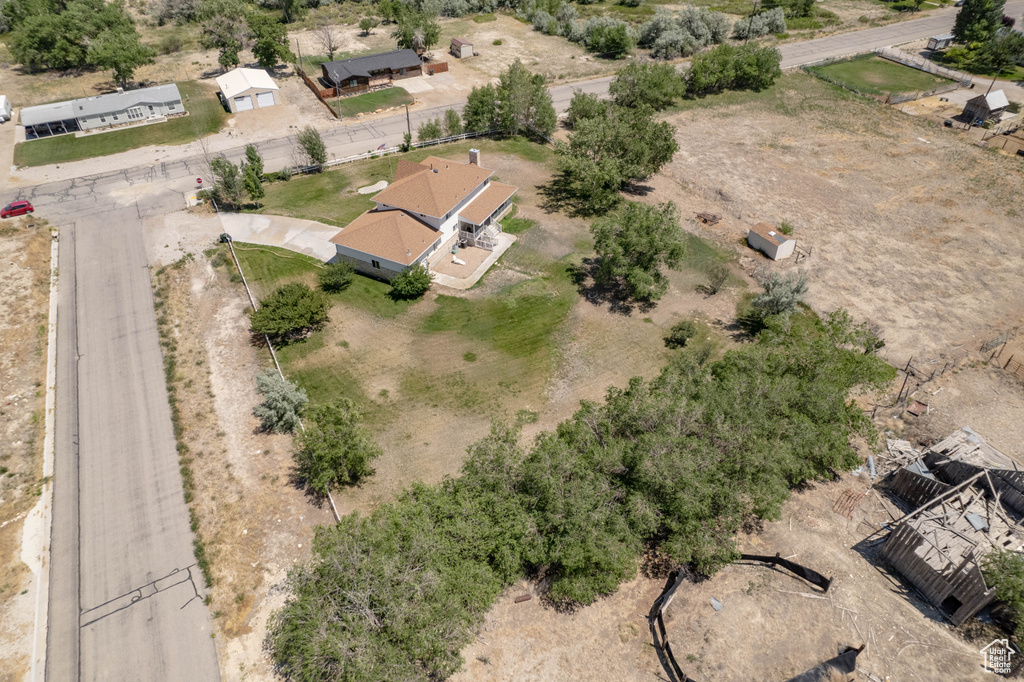 Aerial overview of property\\\\\\\'s location