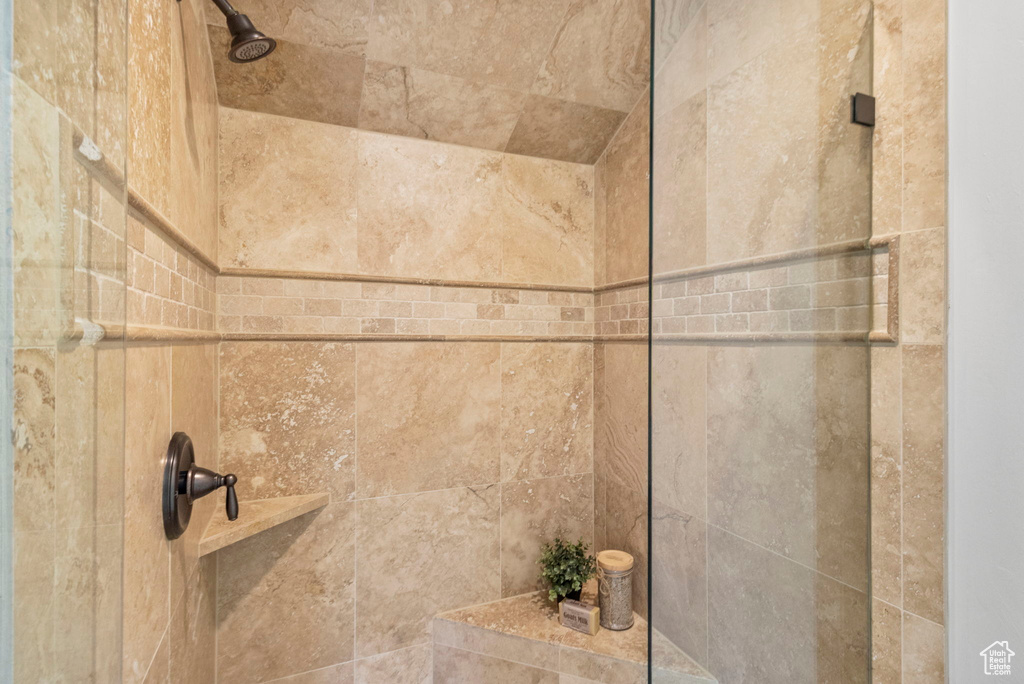 1362 E SHAYS GROVE Murray, UT 84121