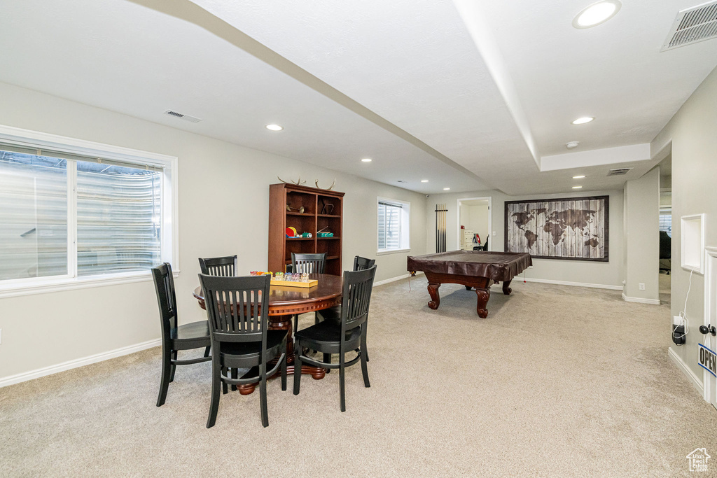 2524 W MARTINGALE CIR South Jordan, UT 84095