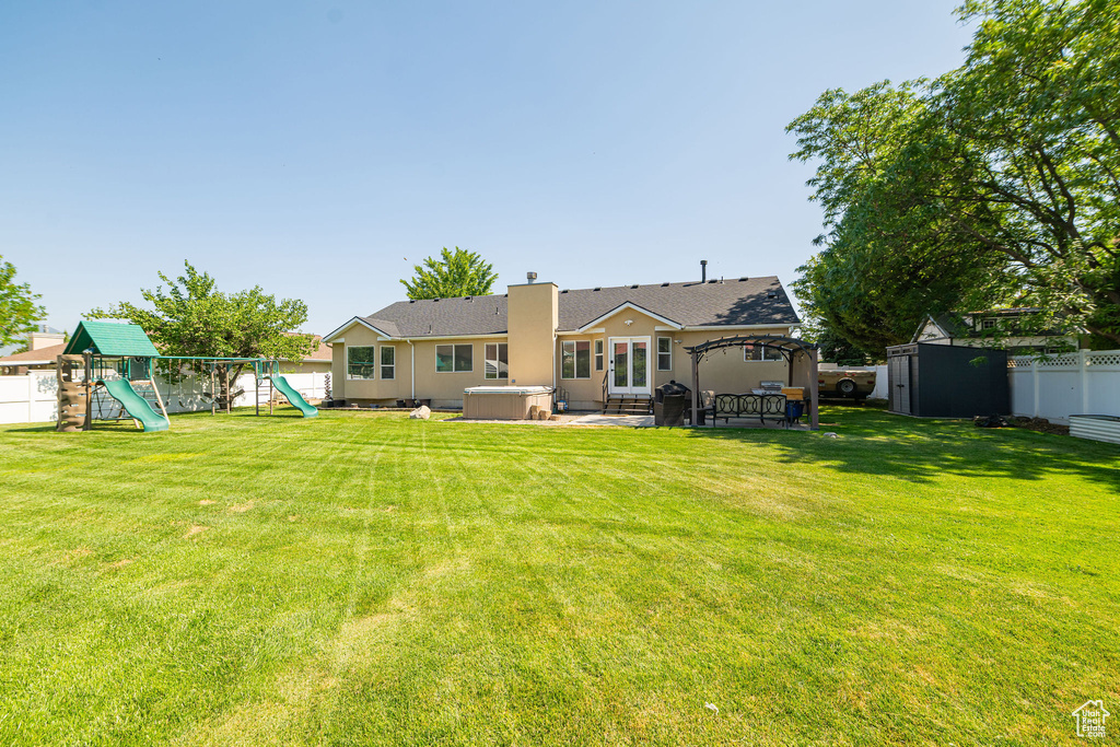 2524 W MARTINGALE CIR South Jordan, UT 84095