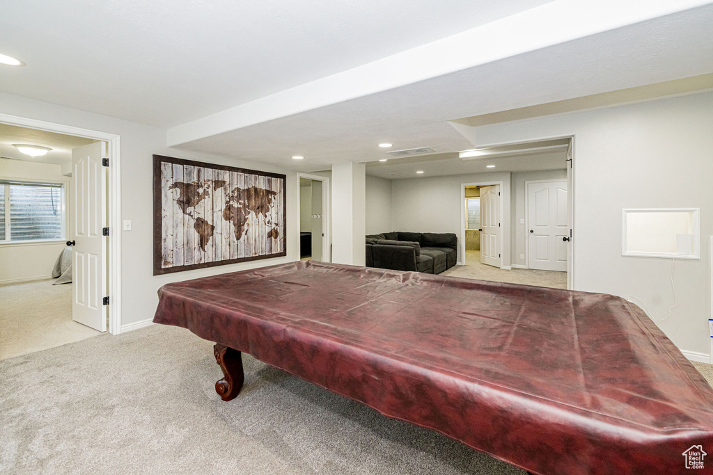 2524 W MARTINGALE CIR South Jordan, UT 84095