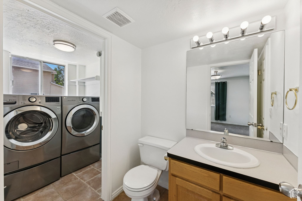 2198 N 1600 E Layton, UT 84040