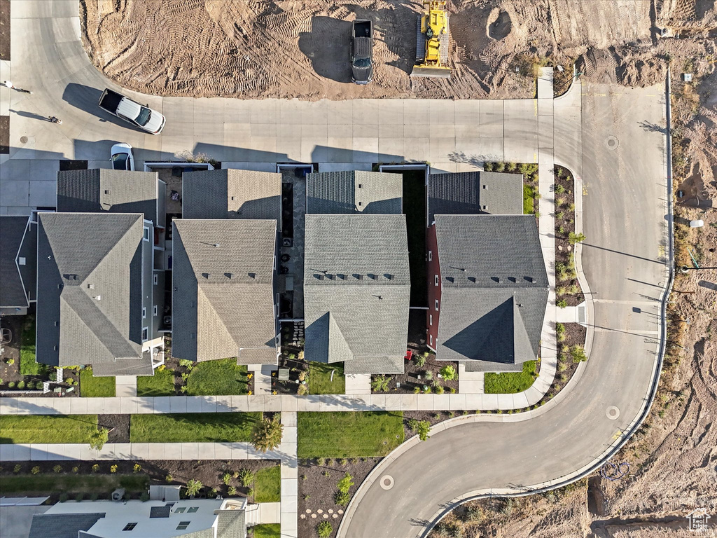 Aerial view of property and surrounding area