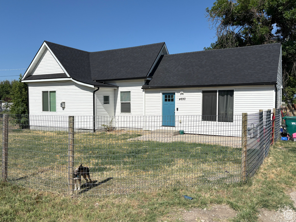 4690 S 5900 W Hooper, UT 84315
