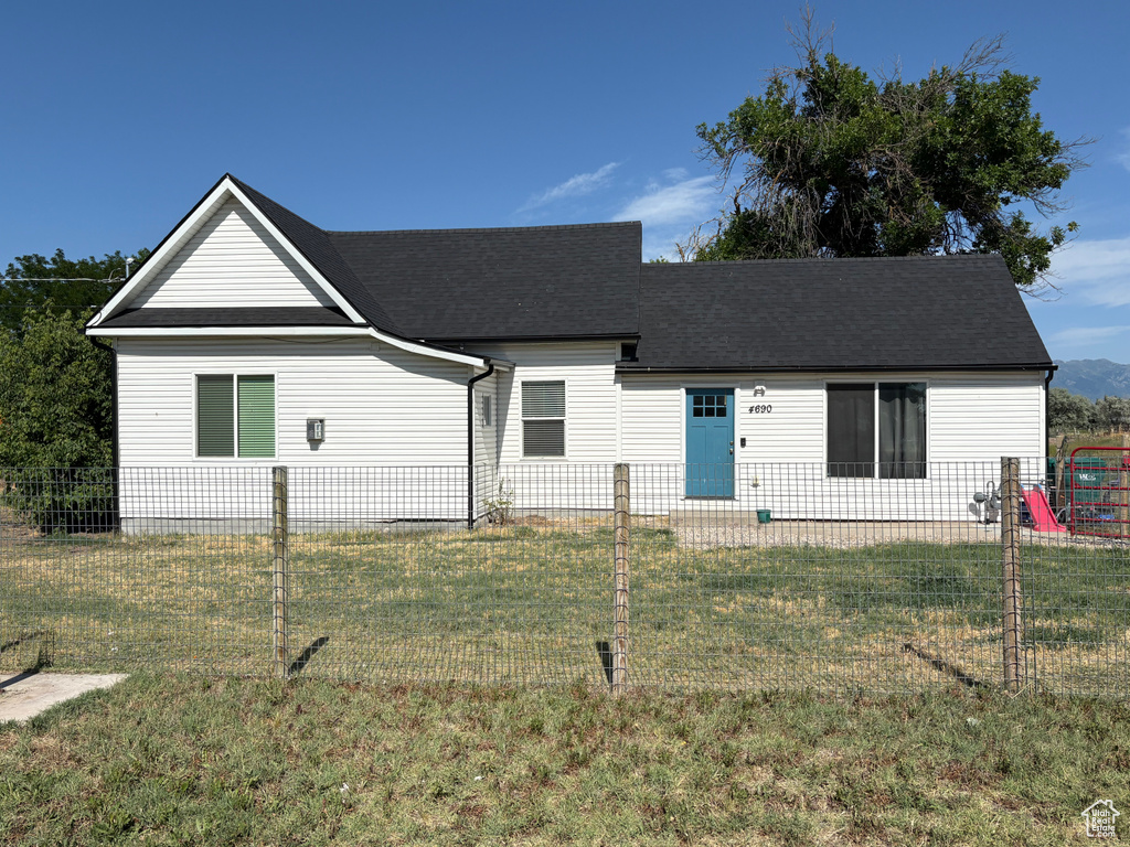 4690 S 5900 W Hooper, UT 84315