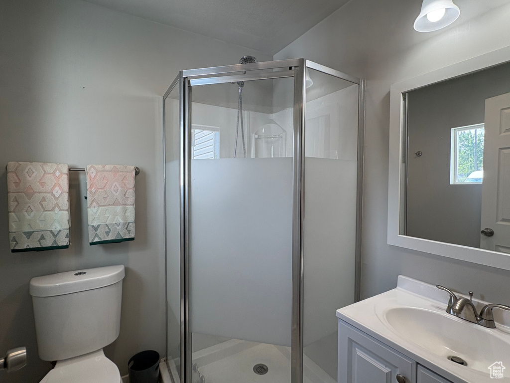 4690 S 5900 W Hooper, UT 84315