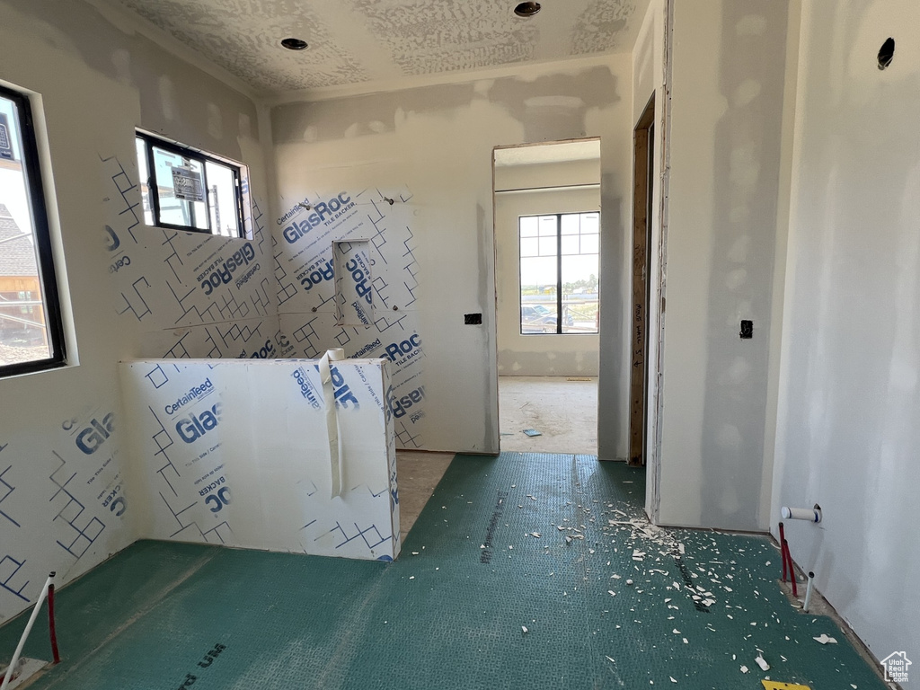 68 W 1630 S Lehi, UT 84043