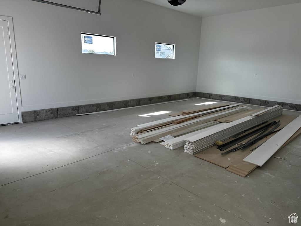 68 W 1630 S Lehi, UT 84043