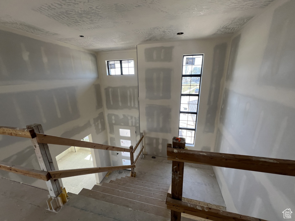 68 W 1630 S Lehi, UT 84043