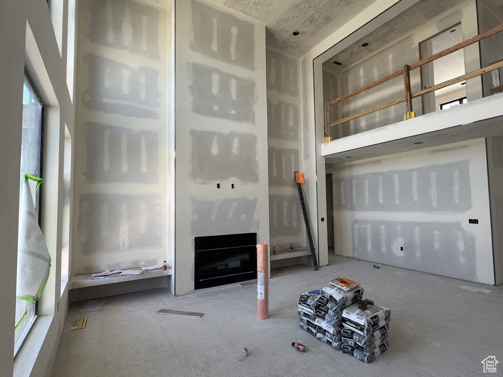 68 W 1630 S Lehi, UT 84043