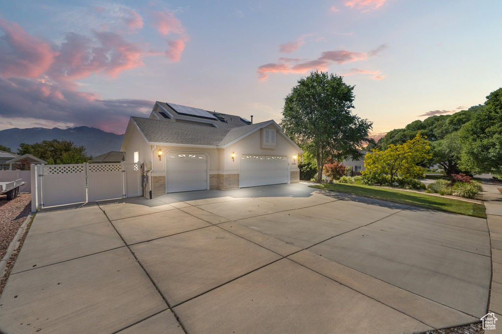 11783 S STONE CREST LANE Riverton, UT 84065