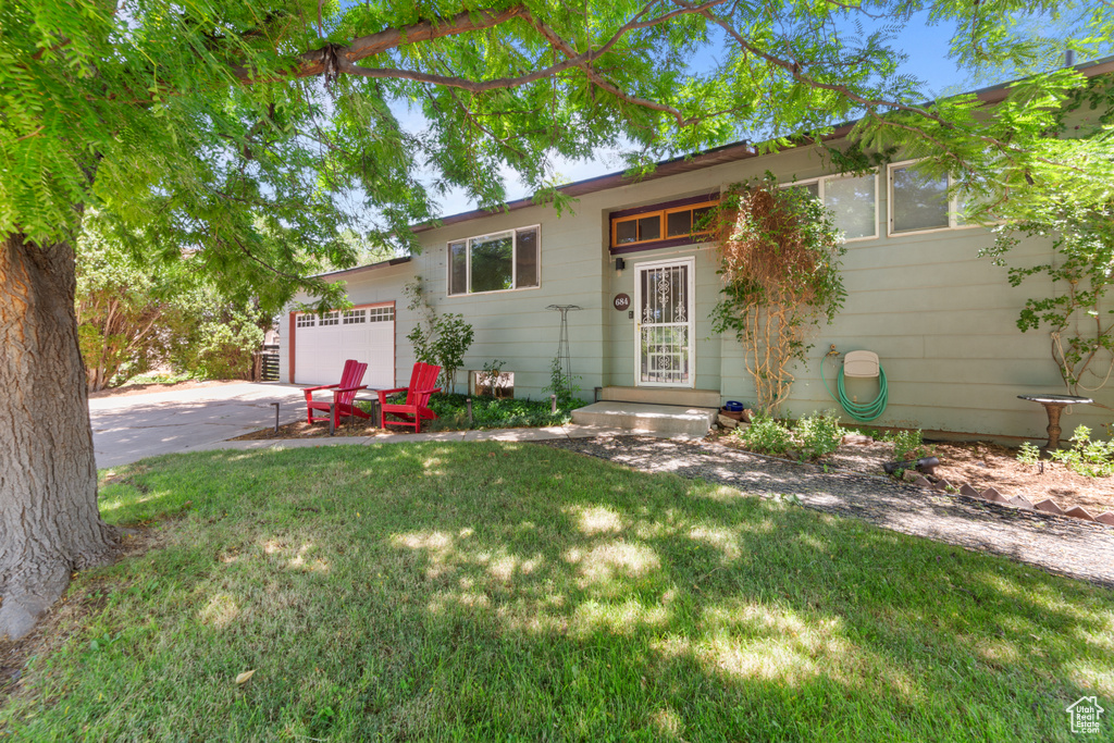 684 N MCCORMICK BLVD Moab, UT 84532