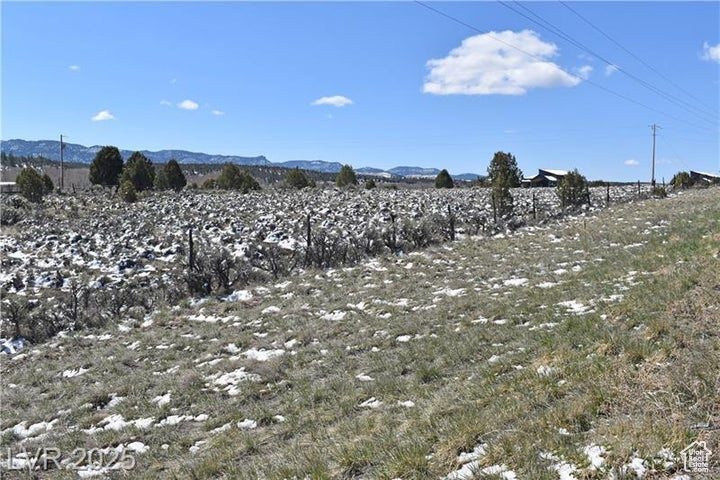 525 S OLD US HWY 89 Hatch, UT 84735
