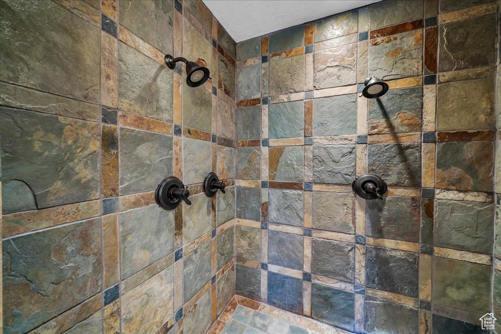 Photo 33 for MLS #2095590 at 731 E Autumn Dr