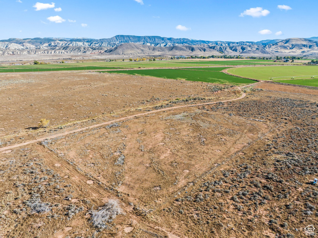655 W 1200 N Sigurd, UT 84657