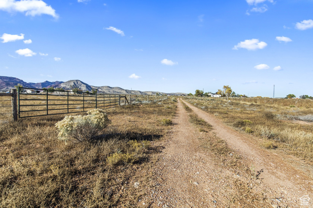 655 W 1200 N Sigurd, UT 84657