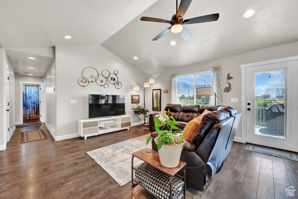 3054 N WHISPERING MEADOW LN Plain City, UT 84404