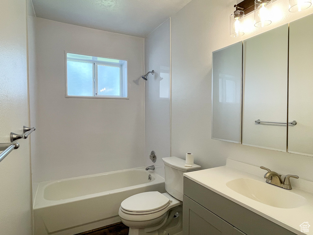 111 N 200 E Salem, UT 84653