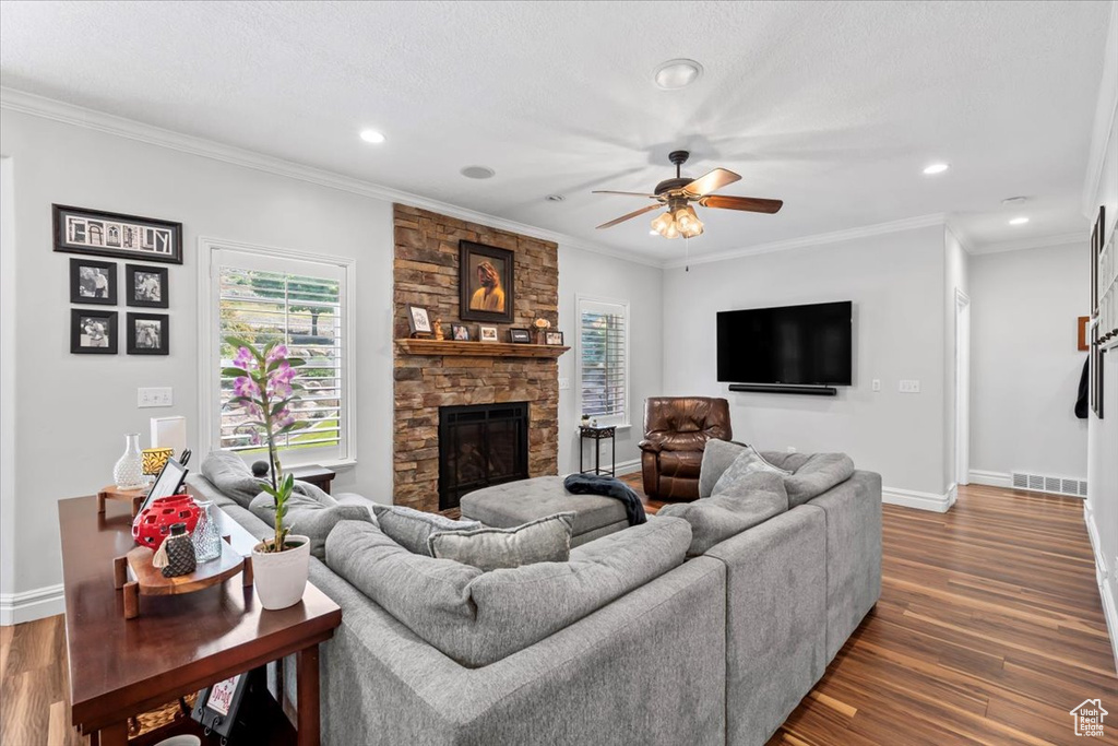 1131 E MAHOGANY LN Pleasant Grove, UT 84062