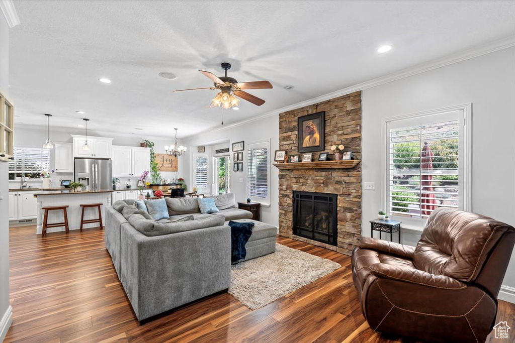 1131 E MAHOGANY LN Pleasant Grove, UT 84062