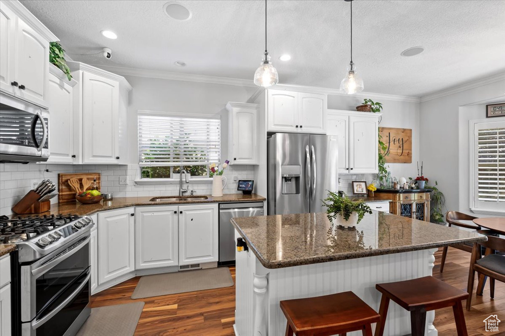 1131 E MAHOGANY LN Pleasant Grove, UT 84062