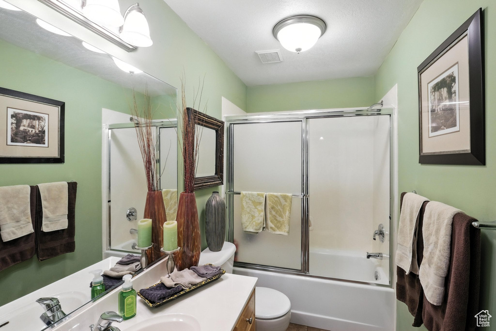 1680 N CAMELOT DR North Logan, UT 84341