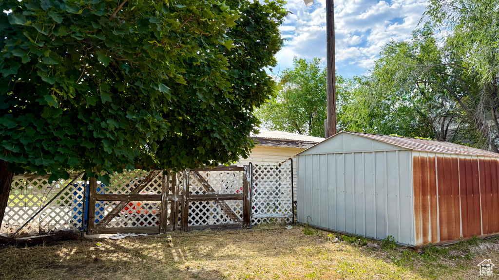 690 E 500 S Fillmore, UT 84631