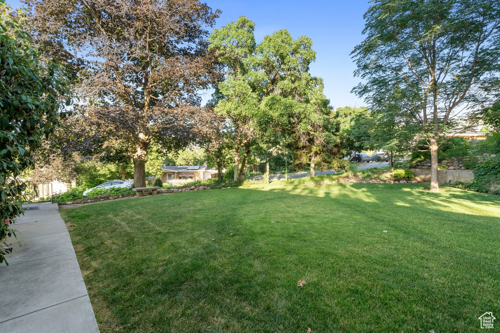 2793 S DAVIS BLVD Bountiful, UT 84010