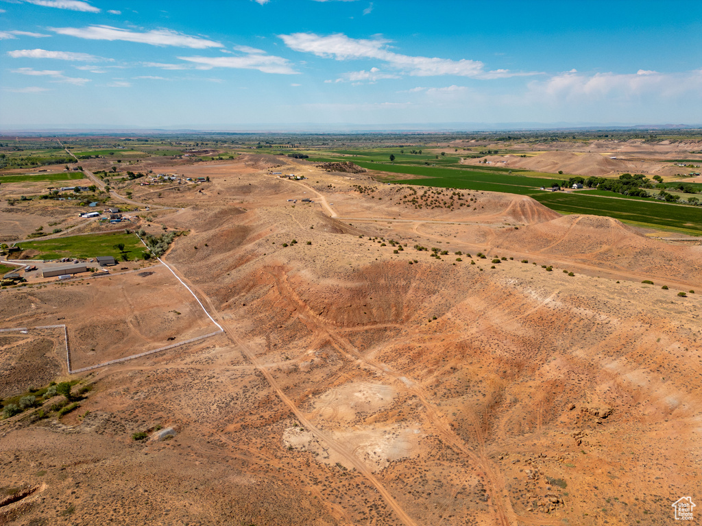 10115 N 8305 E Tridell, UT 84076