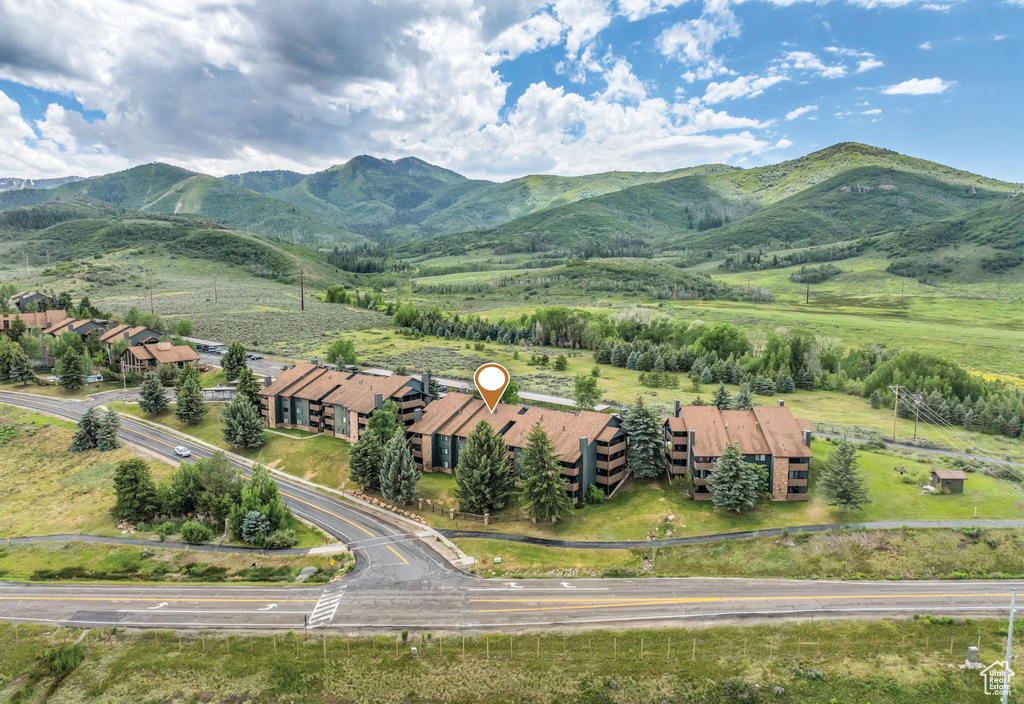 Bird's eye view of a mountain backdrop