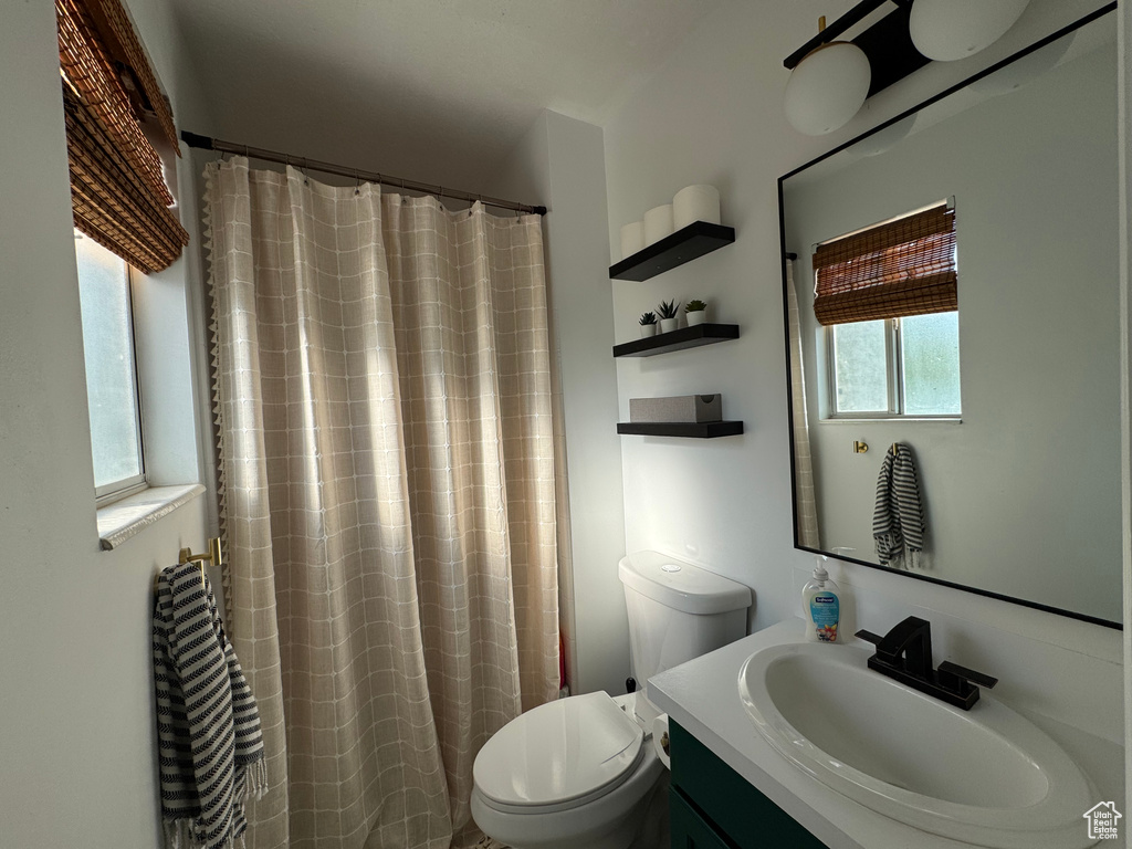 1216 N 2725 W Layton, UT 84041