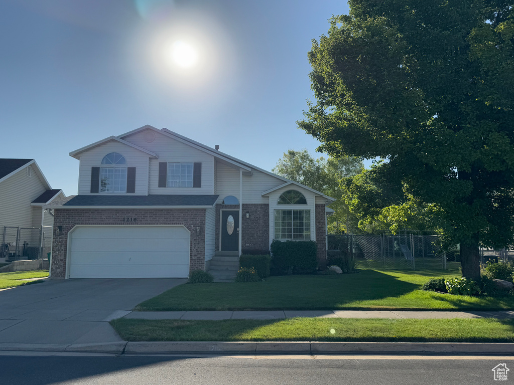 1216 N 2725 W Layton, UT 84041