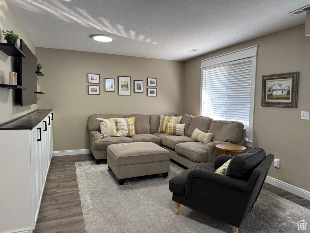 1216 N 2725 W Layton, UT 84041