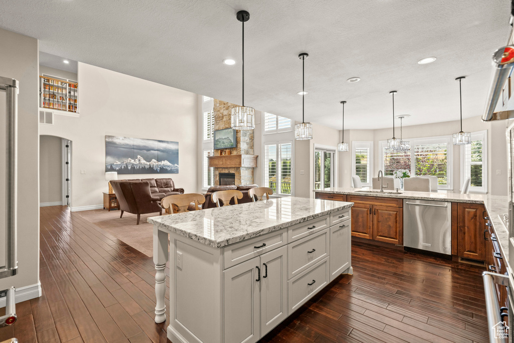 3549 W BOULDEN BLVD Bluffdale, UT 84065