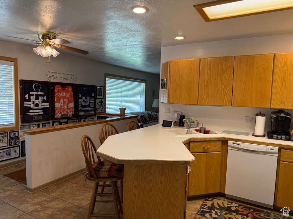 2936 E LA JOYA DR Salt Lake City, UT 84124