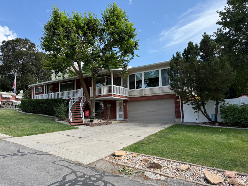 2936 E LA JOYA DR Salt Lake City, UT 84124