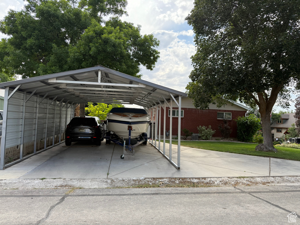 2936 E LA JOYA DR Salt Lake City, UT 84124