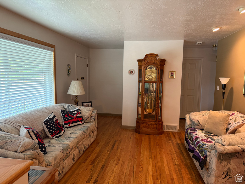 2936 E LA JOYA DR Salt Lake City, UT 84124